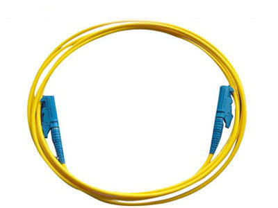 สายแพทช์ไฟเบอร์โหมดเดี่ยว SimplePC E2000 UPC สีเหลืองเอง