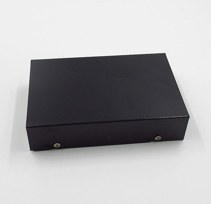 สายแพทช์ไฟเบอร์ออปติกในร่ม Rack Mount 8 Cores ด้วยวัสดุเหล็กรีดเย็น