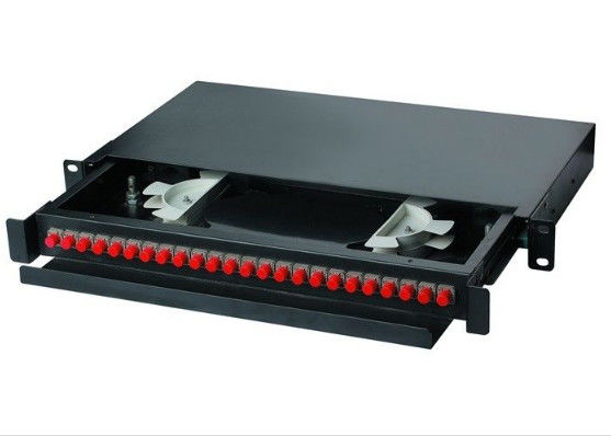 ประเทศจีน 1U เลื่อนประกบ Pm Coupler ไฟเบอร์ 1550nm St ไฟเบอร์ Coupler พร้อมคู่มือสาย ผู้ผลิต