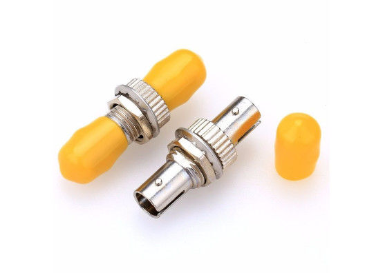 สีเหลือง Simplex ST เป็น ST วัสดุอะแดปเตอร์ใยแก้วนำแสงไฟเบอร์สำหรับเครือข่าย Ftth ผู้ผลิต