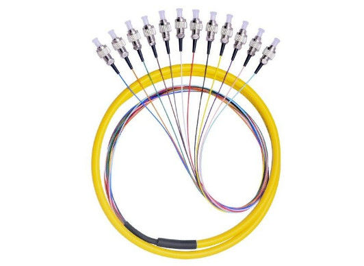 12 Core FC / UPC ผมเปียไฟเบอร์ออปติก 12 สี Fan Out ด้วยสาย LSZH ผู้ผลิต