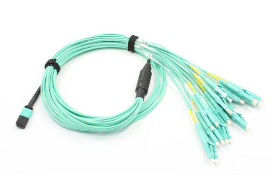 FC ถึง MPO Patch Cord Single Mode Splitter การสูญเสียการแทรกต่ำสีฟ้า ผู้ผลิต